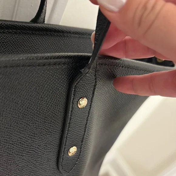 Coach City Black Leather Tote - Picture 6 of 10